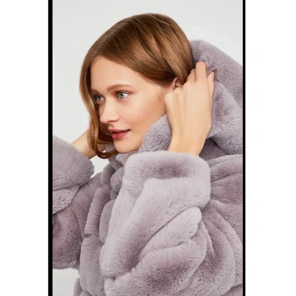 BCBG Felicia Faux Fur Hooded Coat SUPER SOFT Shiny, Caramel, Tan